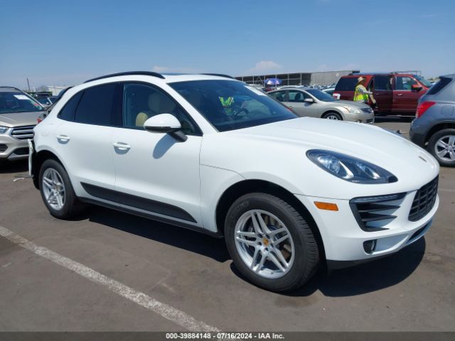 2017 PORSCHE MACAN WP1AA2A58HLB03408