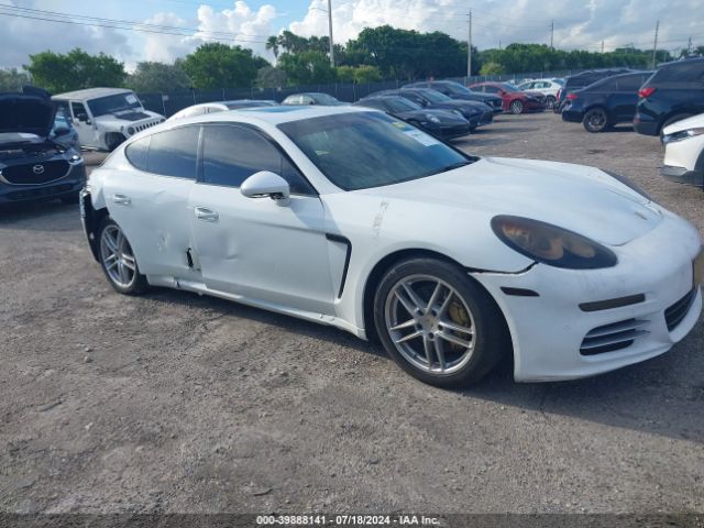 2015 PORSCHE PANAMERA WP0AA2A73FL001692