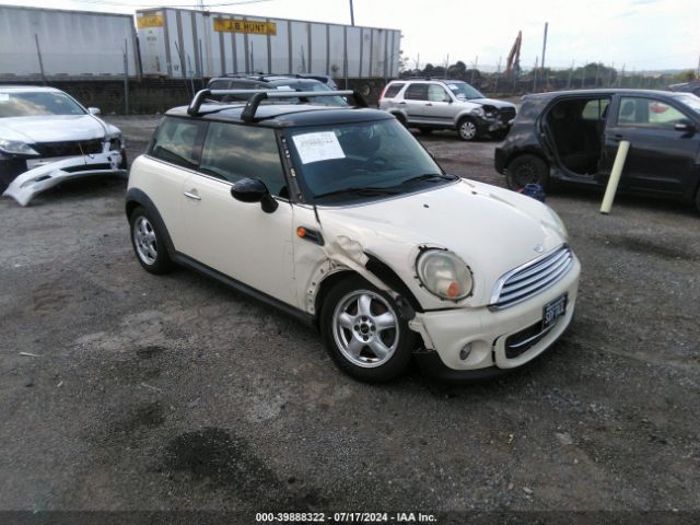 2011 MINI COOPER WMWSU3C54BT095943