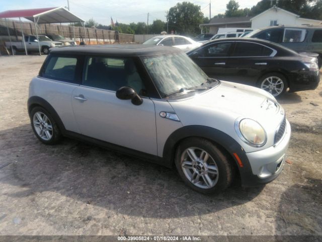 2011 MINI COOPER S WMWSV3C51BTY12585