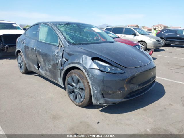 2024 TESLA MODEL Y 7SAYGDEE8RA292232