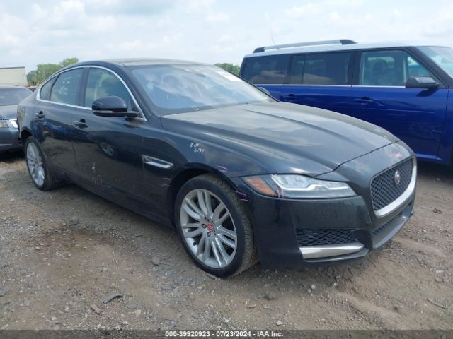 2019 JAGUAR XF SAJBK4GX4KCY80622