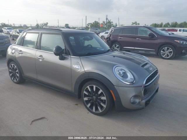 2016 MINI HARDTOP WMWXU3C51G2D31437