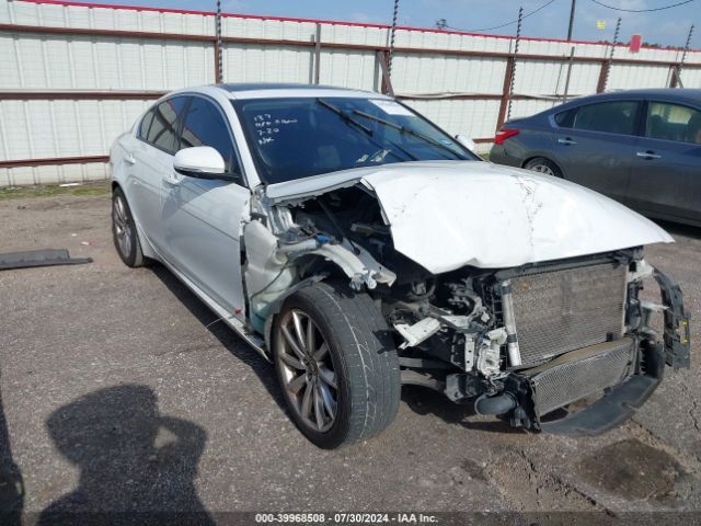 2017 JAGUAR XE SAJAR4BG7HA969121
