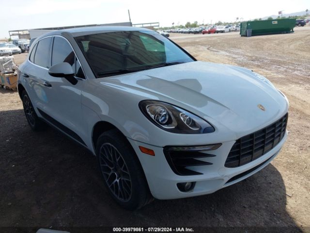 2015 PORSCHE MACAN WP1AB2A57FLB66123