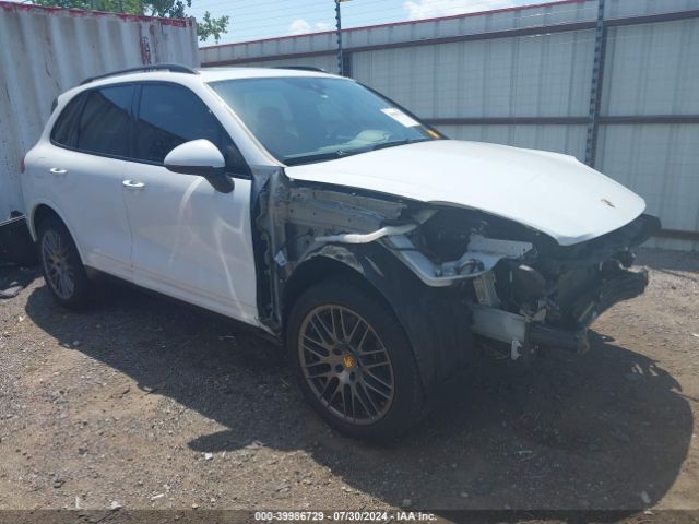 2017 PORSCHE CAYENNE WP1AA2A20HKA81531