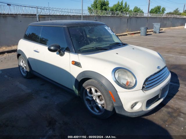2011 MINI COOPER WMWSU3C5XBT095963