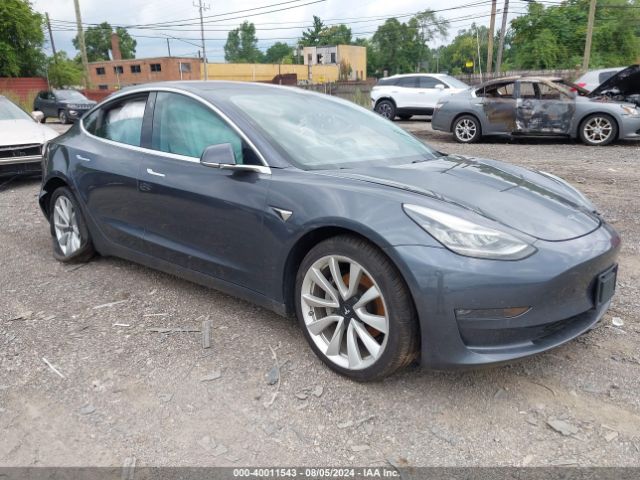 2018 TESLA MODEL 3 5YJ3E1EAXJF024038