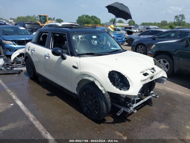 2016 MINI HARDTOP WMWXU3C57G2D27649