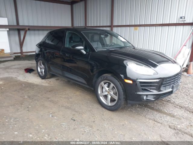 2017 PORSCHE MACAN WP1AA2A50HLB83755