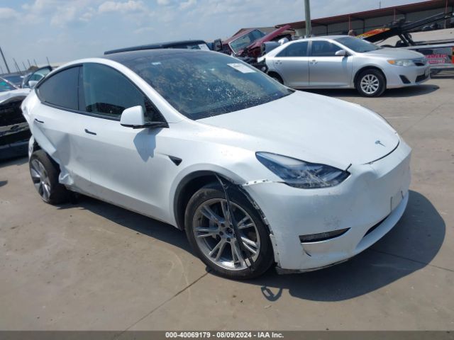 2023 TESLA MODEL Y 7SAYGDEE7PA074747