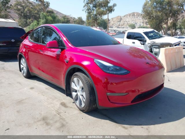 2024 TESLA MODEL Y 7SAYGAEE3RF078329