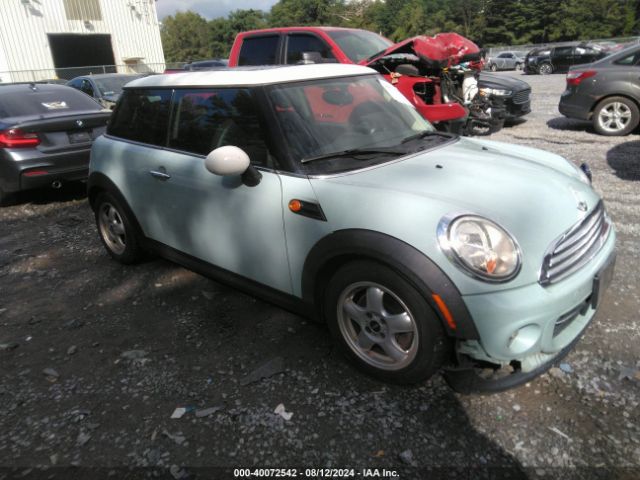2011 MINI COOPER WMWSU3C59BT098465