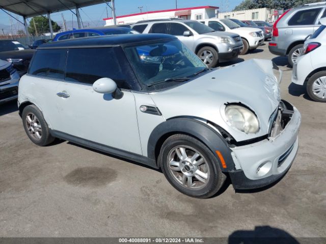 2011 MINI COOPER WMWSU3C53BT095349