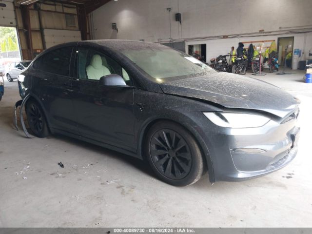 2022 TESLA MODEL X 7SAXCBE62NF346335