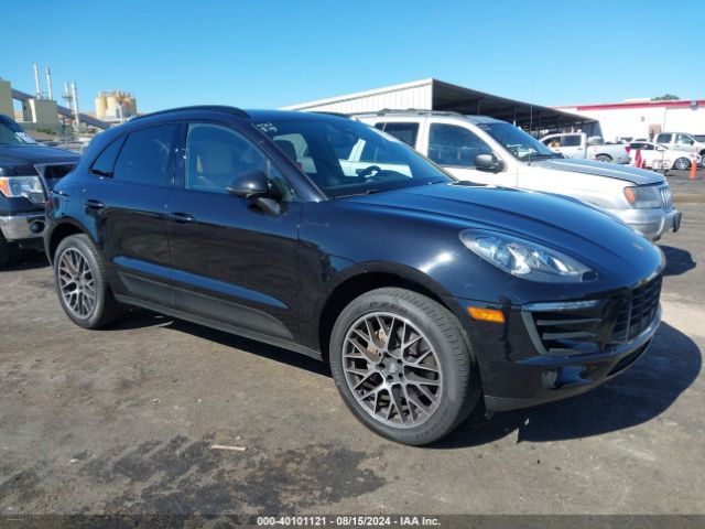 2017 PORSCHE MACAN WP1AB2A52HLB17981