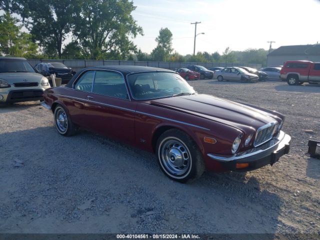 1976 JAGUAR XJ12 UG2G50662        