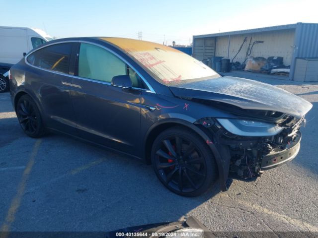 2017 TESLA MODEL X 5YJXCBE46HF052808