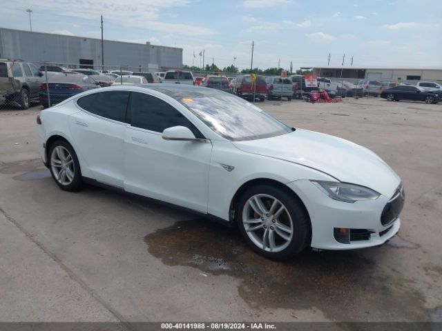 2015 TESLA MODEL S 5YJSA1S2XFF088737