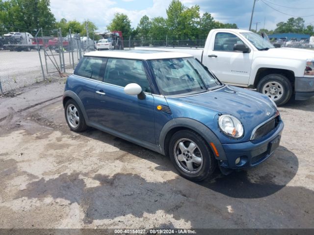 2009 MINI COOPER WMWMF33519TW76460