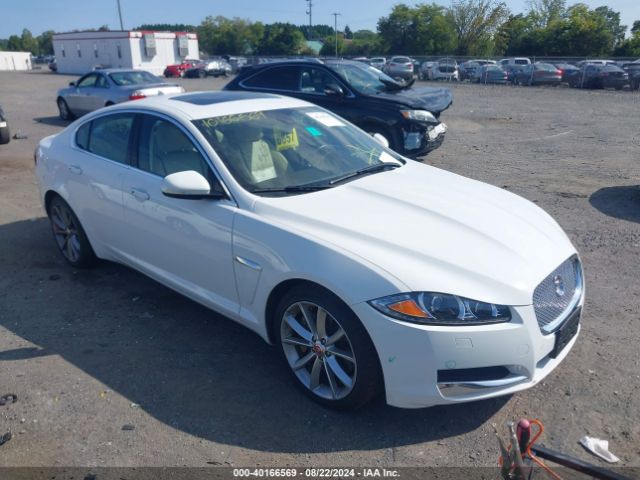 2015 JAGUAR XF SAJWJ0FF4F8U58204