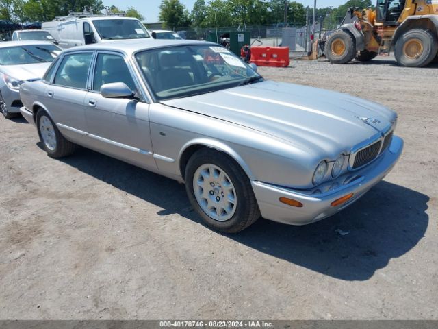 2000 JAGUAR XJ8 SAJDA14C7YLF17514