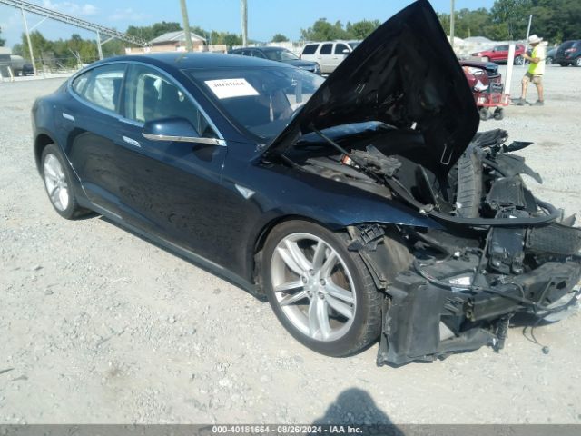2015 TESLA MODEL S 5YJSA1S25FF083235