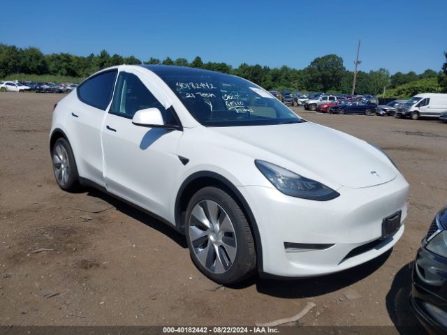 2021 TESLA MODEL Y 5YJYGDEE4MF198938