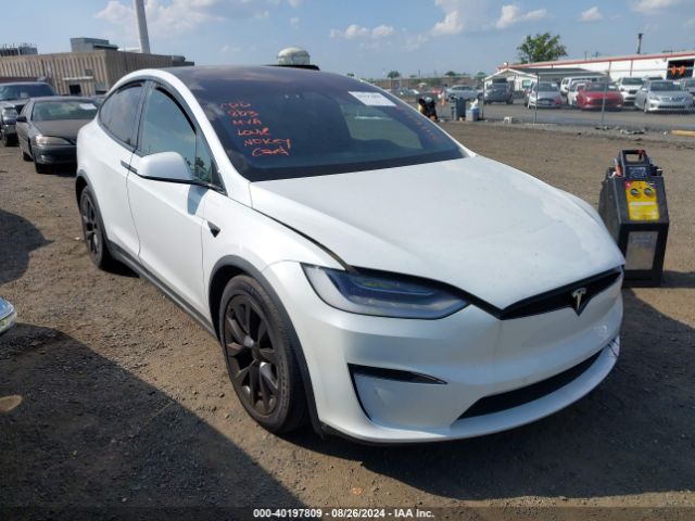 2022 TESLA MODEL X 7SAXCDE51NF341663