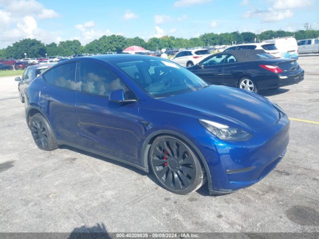2021 TESLA MODEL Y 5YJYGDEF0MF124490
