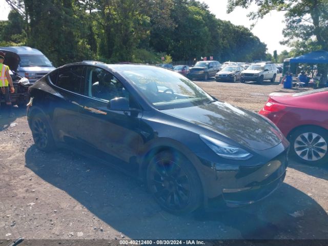 2022 TESLA MODEL Y 7SAYGDEE3NF316093