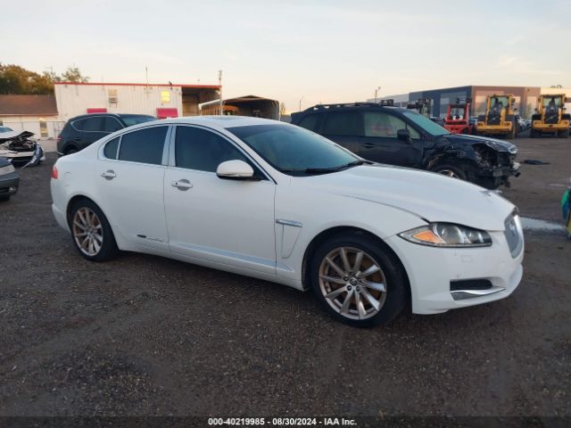 2013 JAGUAR XF SAJWA0ES9DPS95969