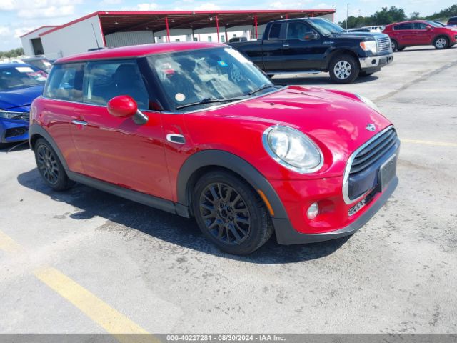 2018 MINI HARDTOP WMWXP5C57J2G64185