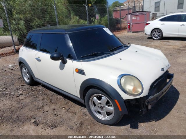2009 MINI COOPER WMWMF33589TT69383