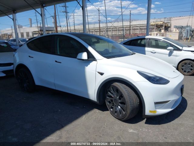 2022 TESLA MODEL Y 7SAYGDEF8NF439543