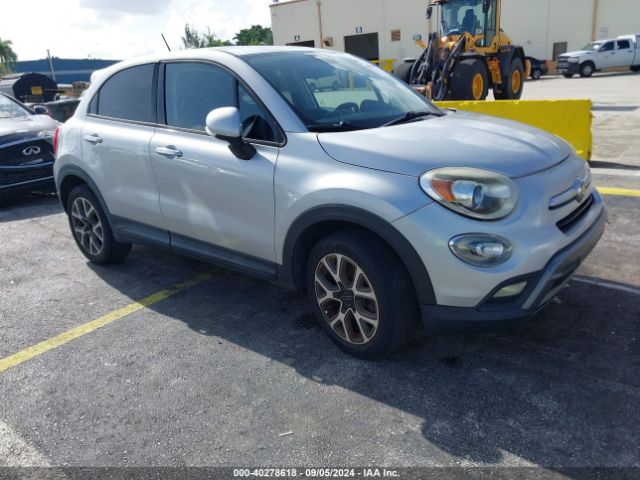 2016 FIAT 500X ZFBCFXCT5GP388003