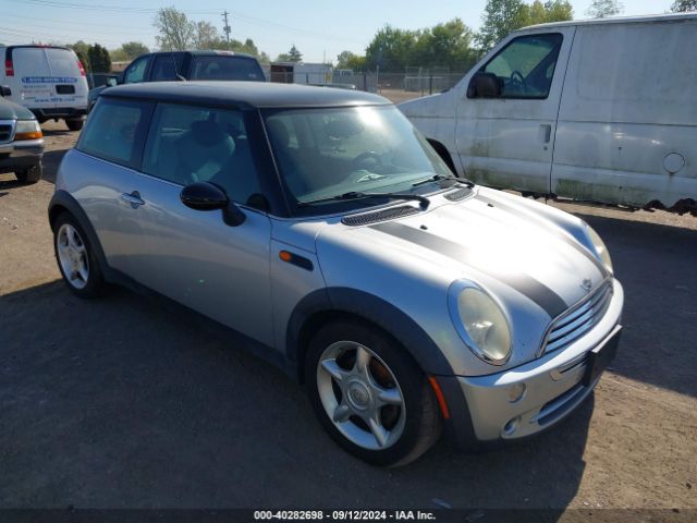 2006 MINI COOPER WMWRC335X6TK15090