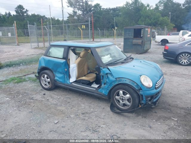 2007 MINI COOPER WMWMF33597TT57837