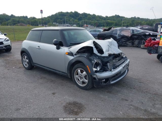 2007 MINI COOPER WMWMF33587TL68862