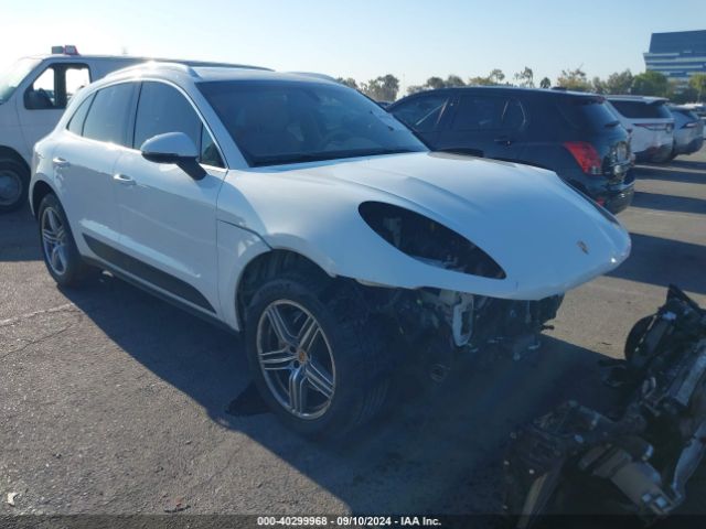 2015 PORSCHE MACAN WP1AB2A57FLB68180