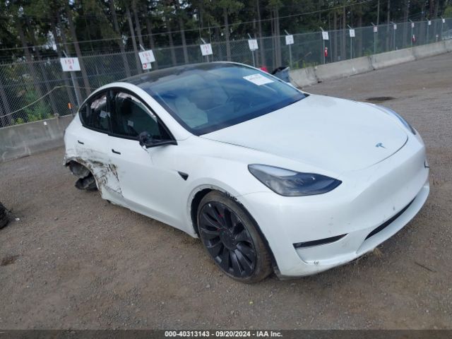 2021 TESLA MODEL Y 5YJYGDEF6MF266875
