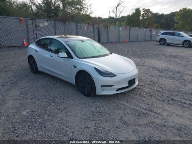 2021 TESLA MODEL 3 5YJ3E1EA4MF062840