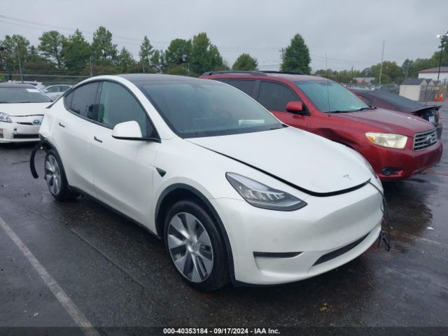 2022 TESLA MODEL Y 7SAYGDEE6NA012270