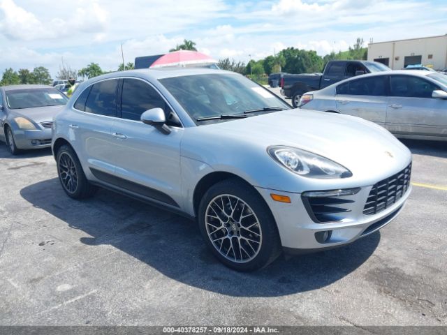 2016 PORSCHE MACAN WP1AB2A51GLB53871
