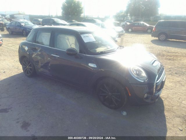 2015 MINI HARDTOP WMWXU3C51F2B55889