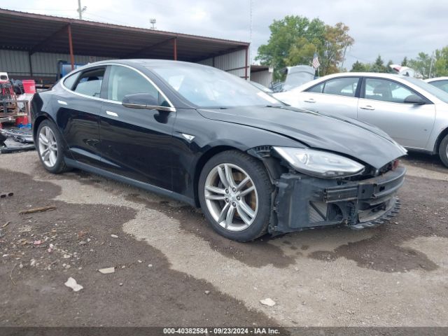 2015 TESLA MODEL S 5YJSA1S21FF085502