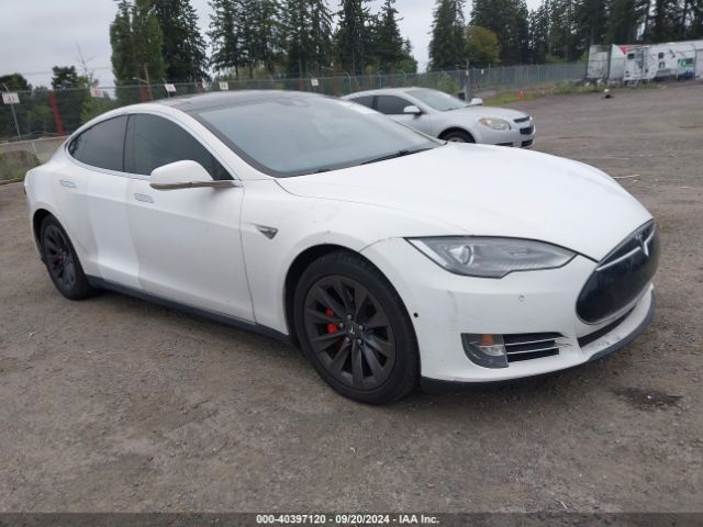 2015 TESLA MODEL S 5YJSA1H25FFP74272