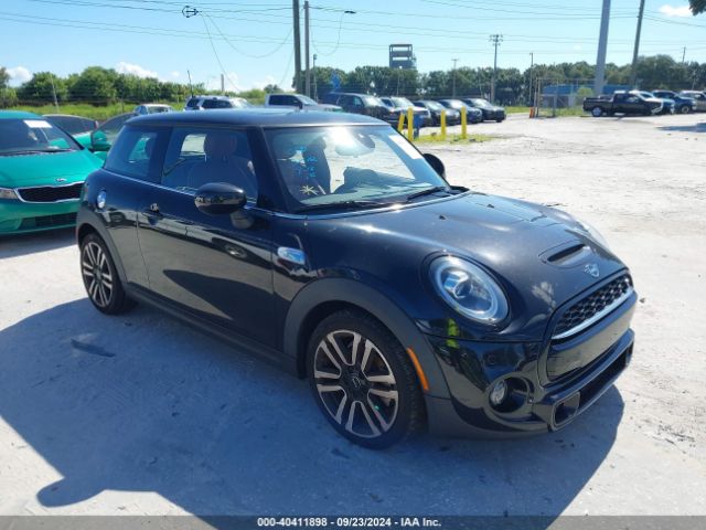 2021 MINI HARDTOP WMWXR5C08M2N90632