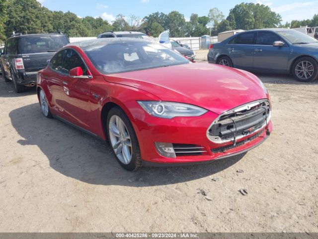 2015 TESLA MODEL S 5YJSA1H21FF081022