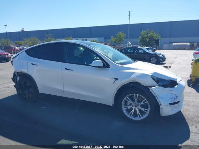 2023 TESLA MODEL Y 7SAYGDEE8PF634374